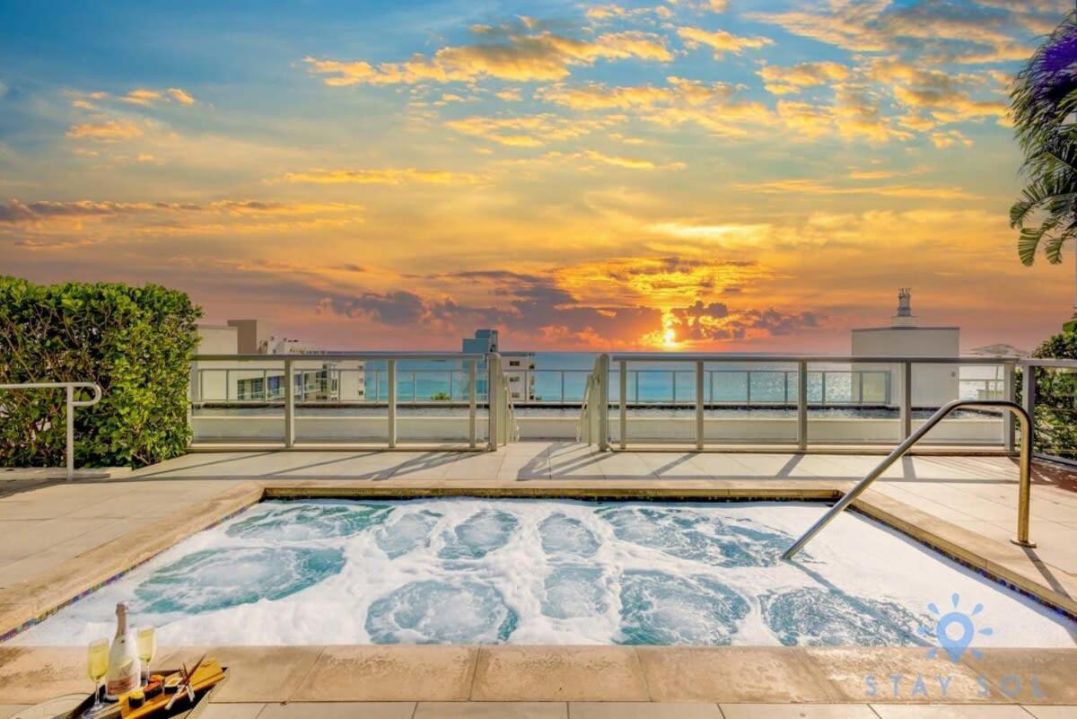 Tropical Oasis - Rooftop Pool- Near Beach - Gym Hollywood Exterior foto
